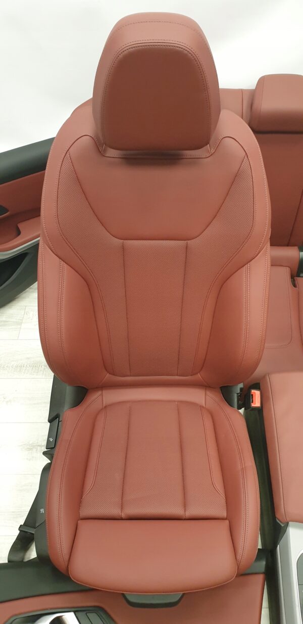 Kompletne Wnętrze BMW G20 Fotele Sport Tacora KHG7
