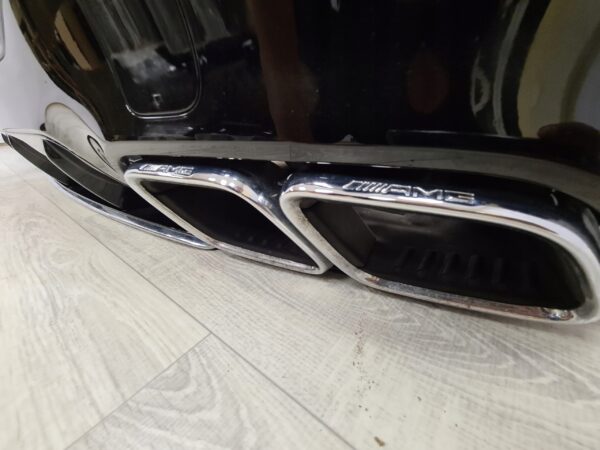 Mercedes AMG GT4 W290 63AMG Zderzak TYŁ Kompletny