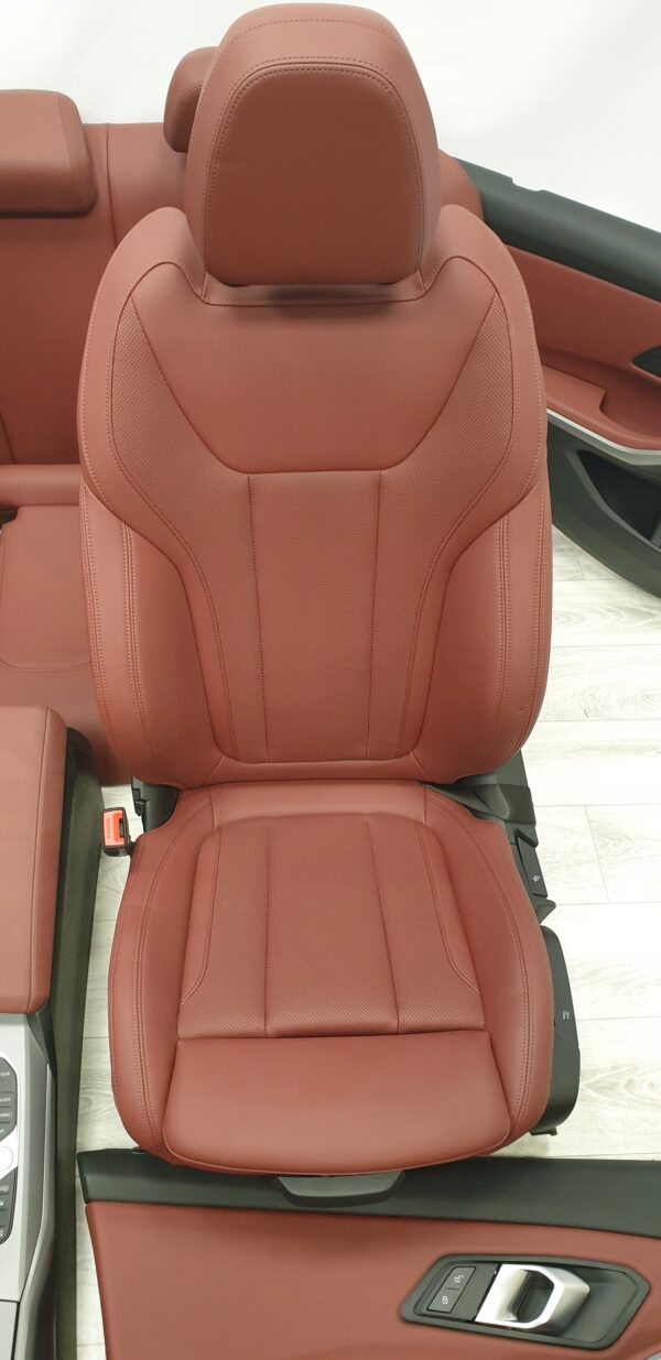 Kompletne Wnętrze BMW G20 Fotele Sport Tacora KHG7